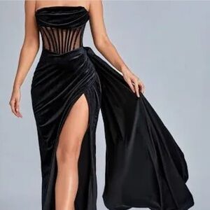 Luxxel Black Strapless Velvet Evening Dress